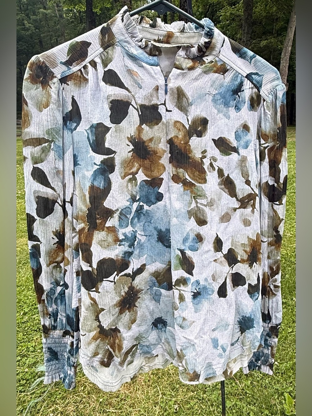 Go by Go Silk Soft Spoken Washable 100%Silk Blouse XS Up In Smoke Floral